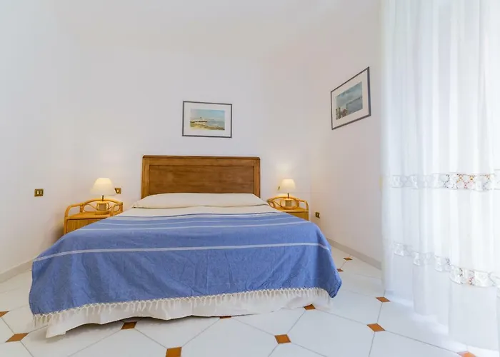 Four 3* Carloforte (Isola di San Pietro)